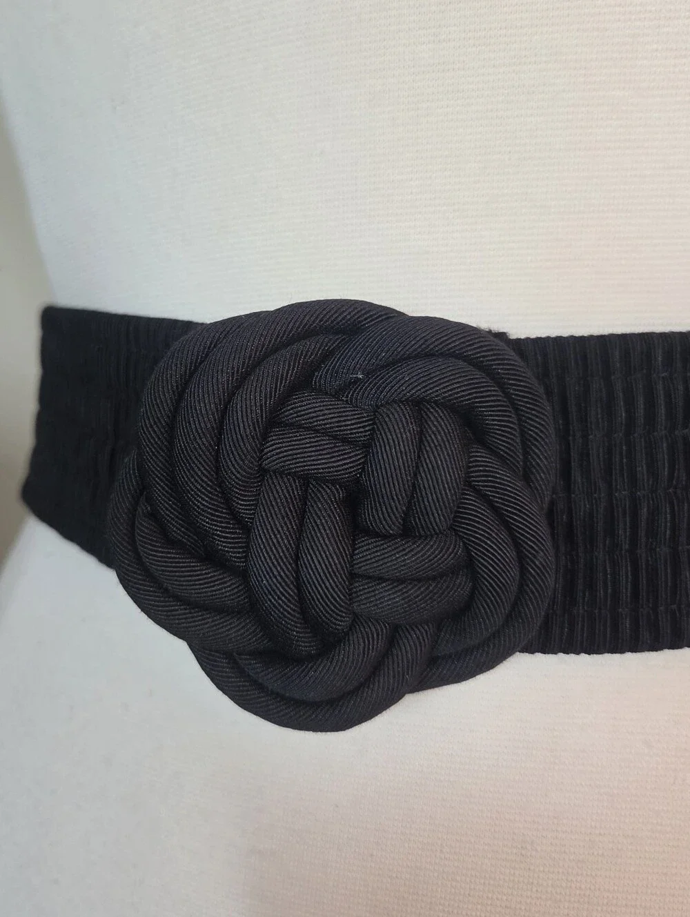 Vintage Stretch Knot Belt